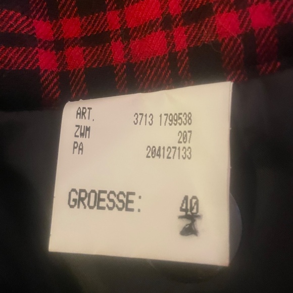 Plaid Skirt - Picture 4 of 5